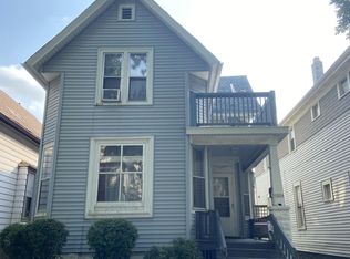 1024 S 19th St #A, Milwaukee, WI 53204