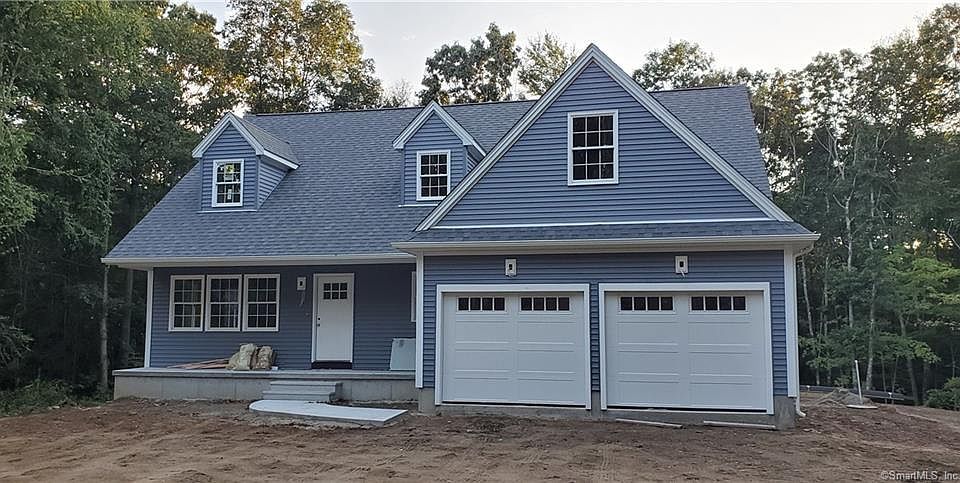 1st image of 19 Lindros Ln