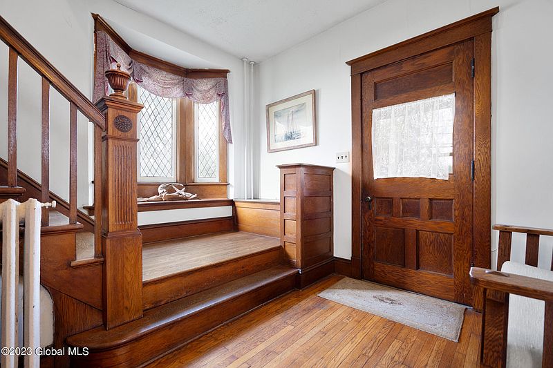 2nd image of 56 Voorheesville Avenue