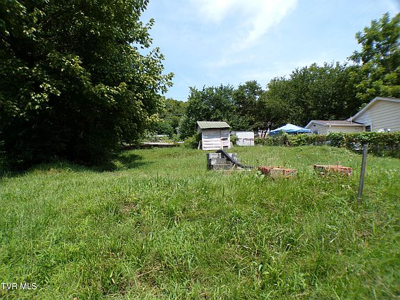 2nd image of 1724 McGee St