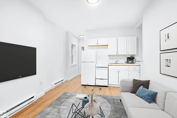 Rented by Brown Harris Stevens | media 15