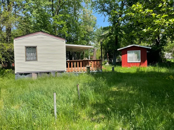 28-74 Woodhaven Lakes, Sublette, IL 61367