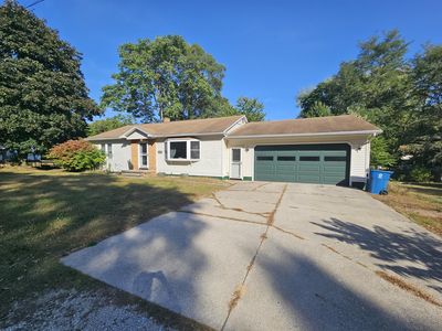 9070 Dicey St, Montague, MI, 49437