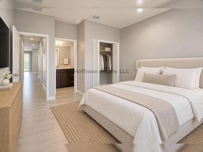 3 bed, 2.0 bath, 1293 sqft, $1,995 — Photo 4
