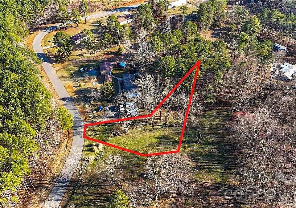 1st image of 2319 Otis Dellinger Rd