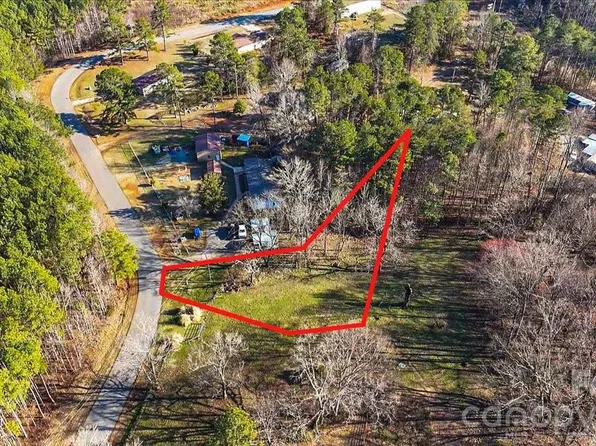2319 Otis Dellinger Rd, Lincolnton, NC 28092