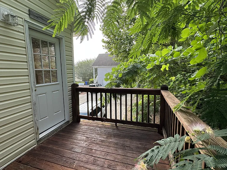4404 McClelland Dr — Photo 26