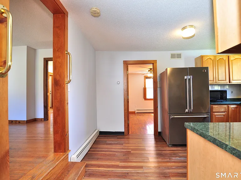 90 Niles Rd — Photo 16