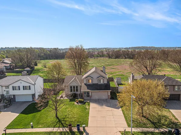 2405 Lewis And Clark Rd, Bellevue, NE 68123