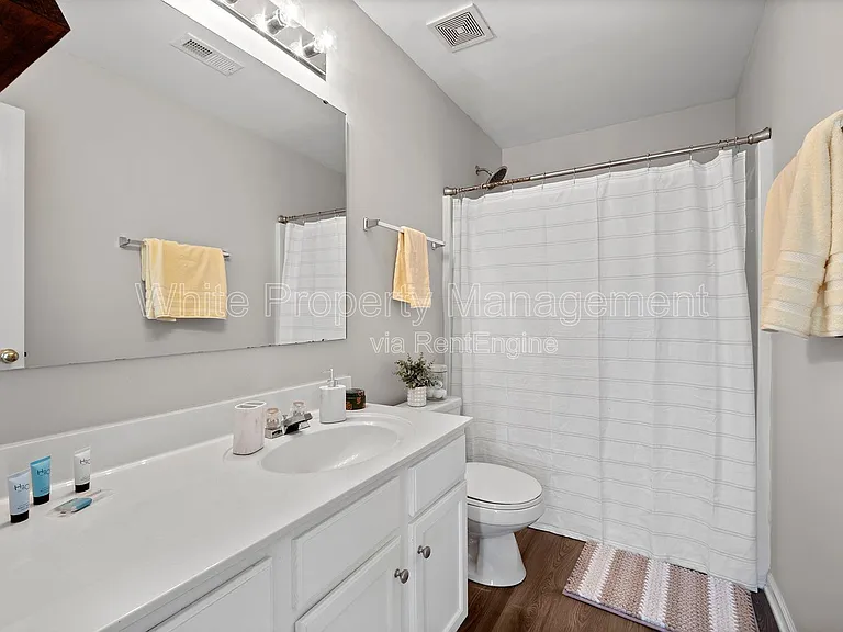 11339 Dundarrach Ln — Photo 21