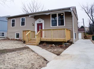 1226 Villa Vista Dr, Round Lake Beach, IL