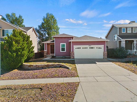 2nd image of 2067 Woodpark Dr