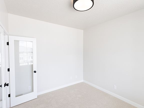 5th image of 3012 E Serdar Ln #C18