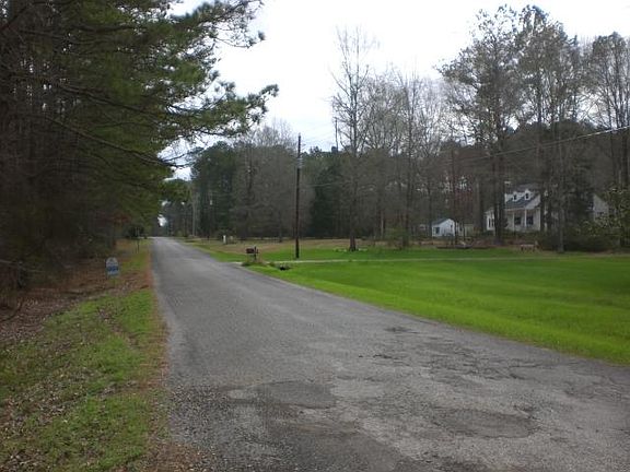 5th image of Southgate Drive