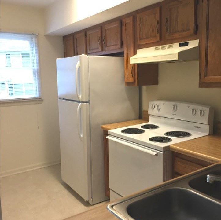 1st image of 259C Smith St