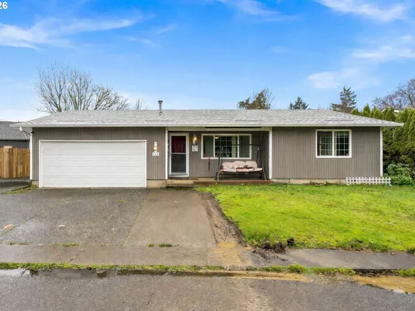 1364 SE Fir Grove Loop, Hillsboro, OR 97123