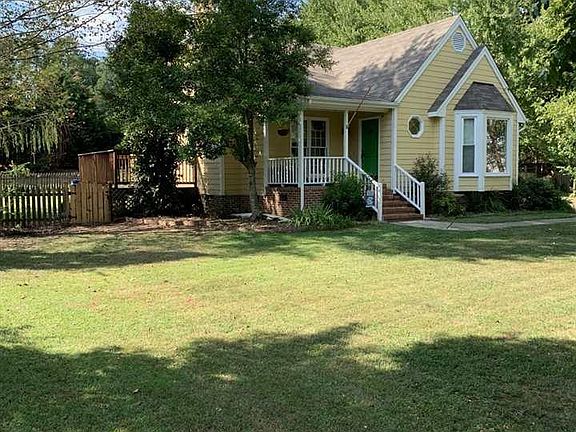 2nd image of 26 Cedar Hill Dr