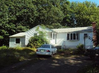 47 Old Post Rd, Clinton, CT 06413