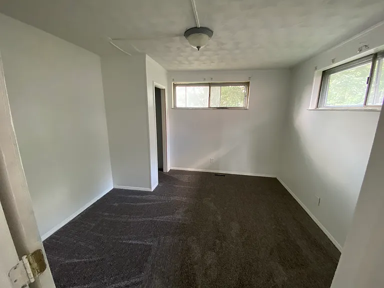 825 Fairview Ave — Photo 6