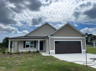 116 Lotus Ave, Smithfield, NC 27577