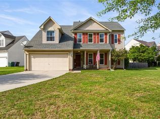 6717 Burbage Lake Cir, Suffolk, VA 23435