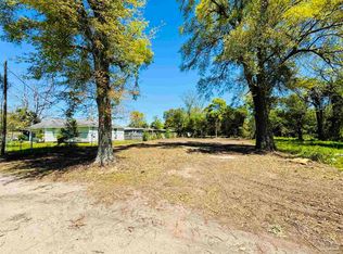 3018 Berwick St, Pensacola, FL 32503