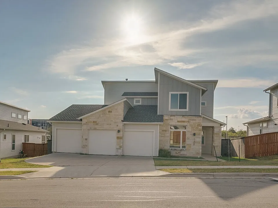 11308 Charger Way