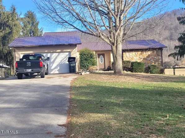 2240 County Line Rd, Mooresburg, TN 37811