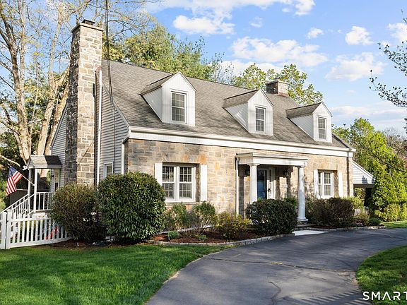 2nd image of 2032 North Benson Road