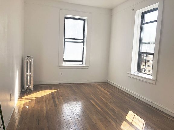 5th image of 3273 Parkside Pl APT 6C