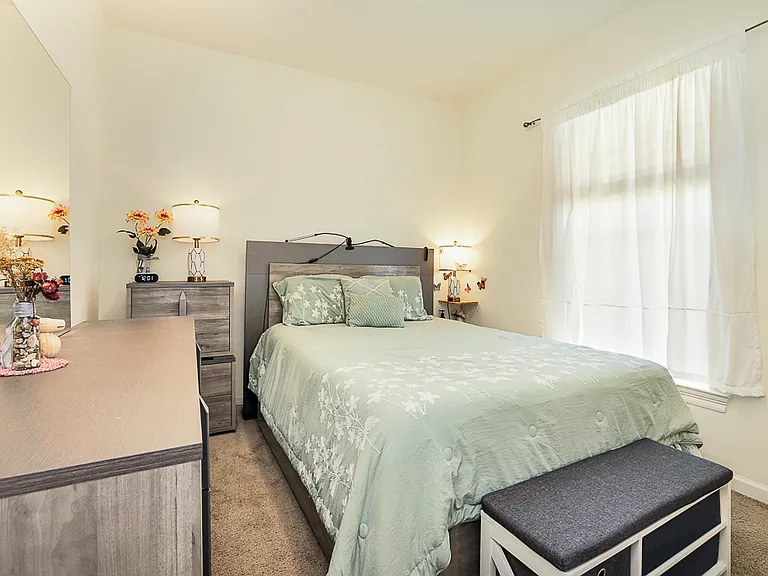 39511 Auster Ln — Photo 9