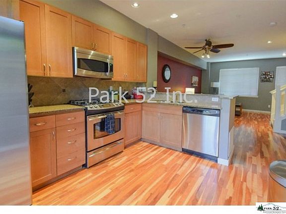 2nd image of 2118 S Yakima Ct