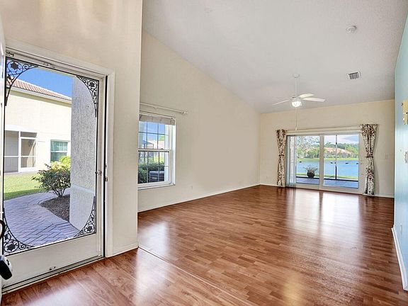 5th image of 2084 Stonington Terrace