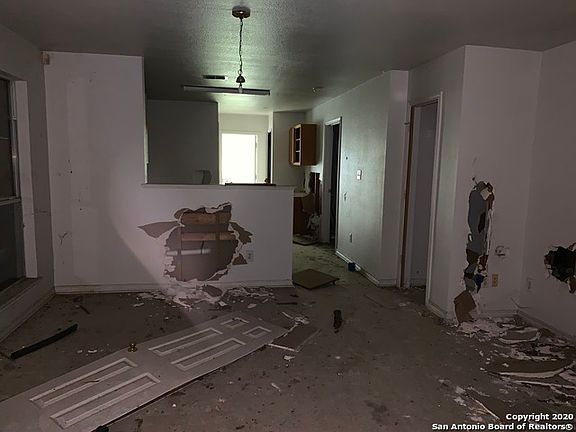 3rd image of 614 J St