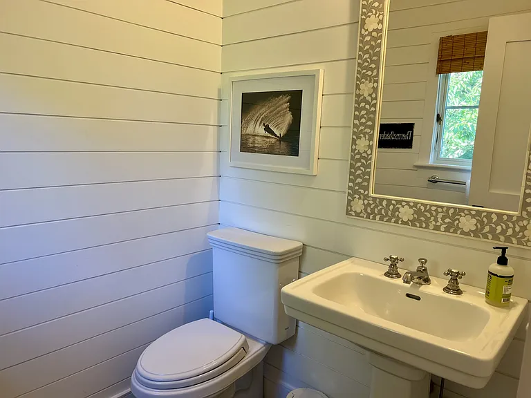 9 Chester Ave — Photo 26