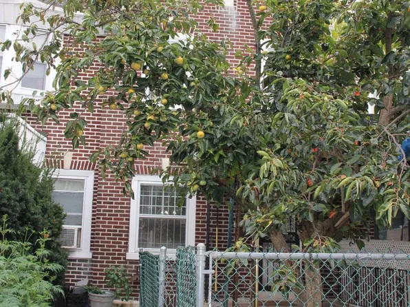 5825 N 4th St, Philadelphia, PA 19120