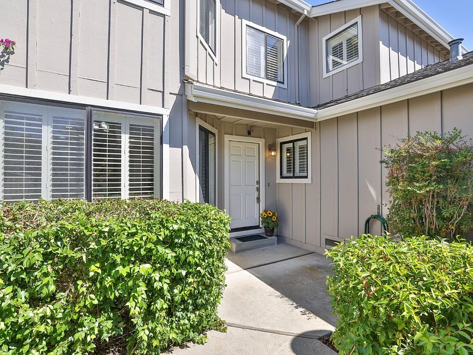 1st image of 724 Helen Dr