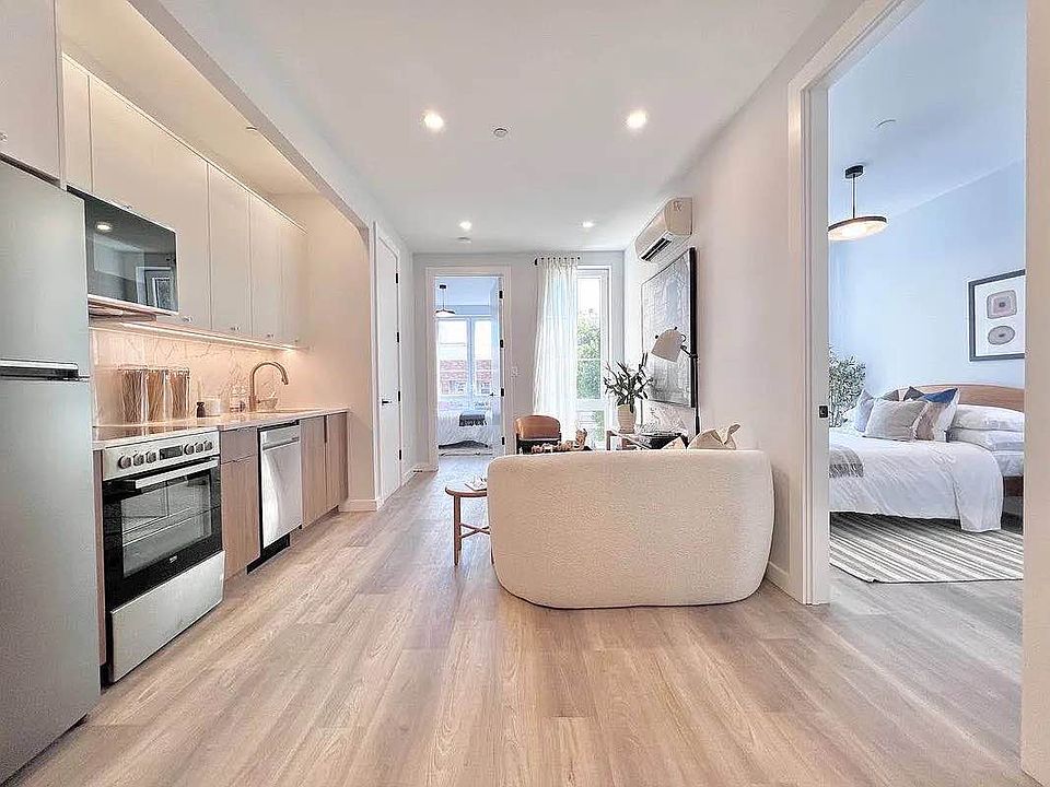 1st image of 2917 Snyder Ave #5C