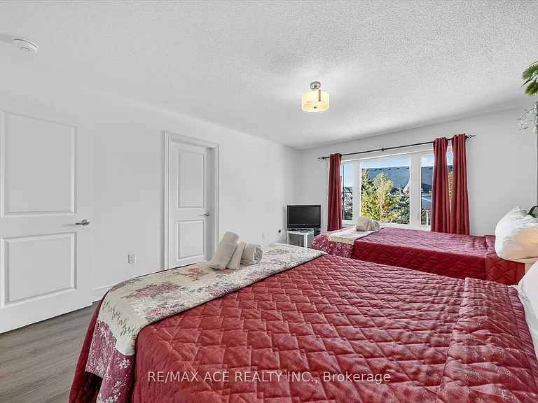 171 Snowbridge Way #26 — Photo 22