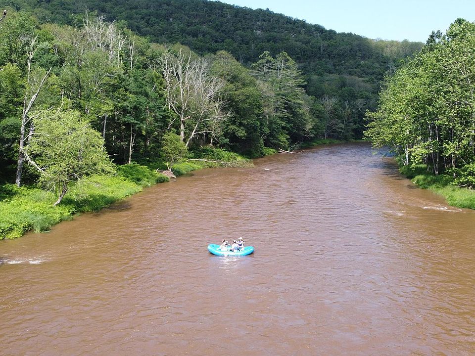 2nd image of 141 & 142 Mountain Top Rd