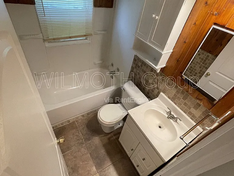 6267 E 24th St — Photo 12