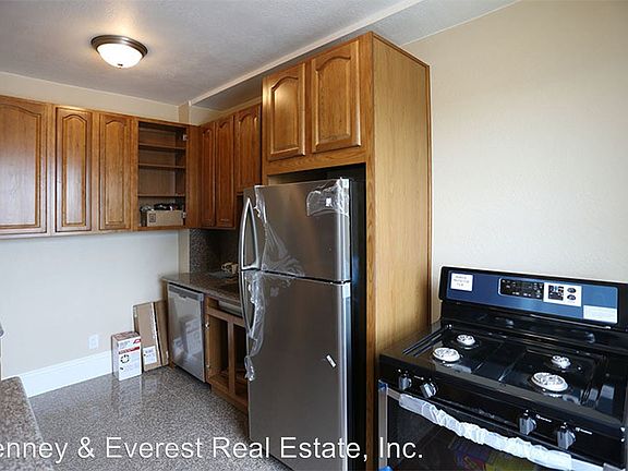 5th image of 494 27th Ave #8364407