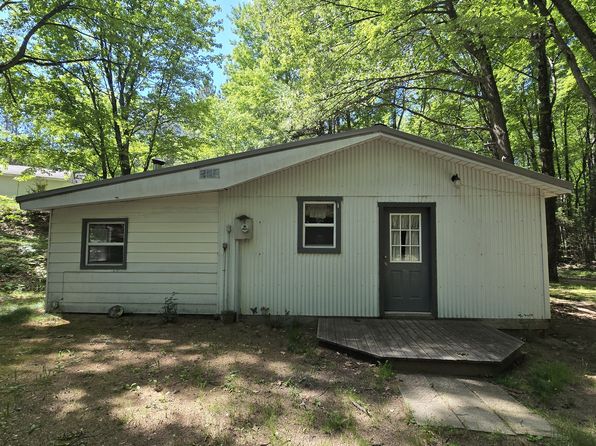 14690 W Pine Lake Rd