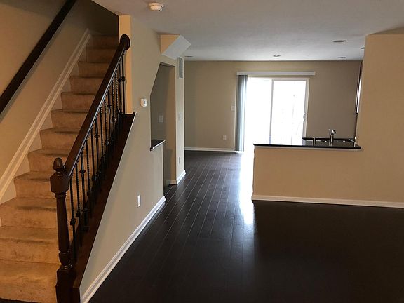 4th image of 2346 Aristocracy Cir