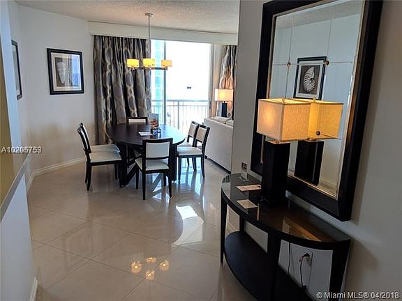 5th image of 17375 Collins Ave #2108