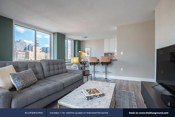 Rented by The Blueground | media 76