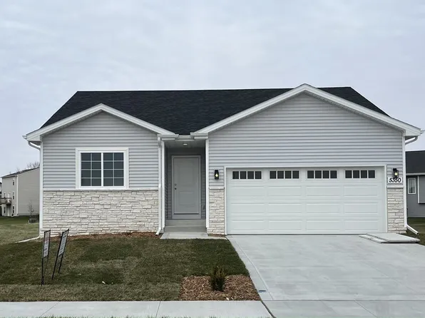 2921 River Ridge Rd, Des Moines, IA 50320