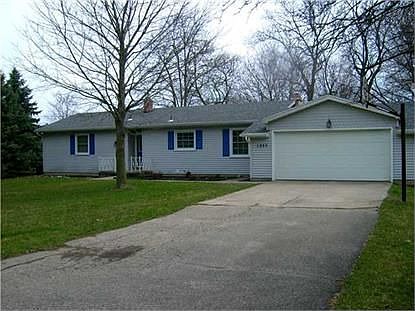 2nd image of 1205 Lucerne Dr