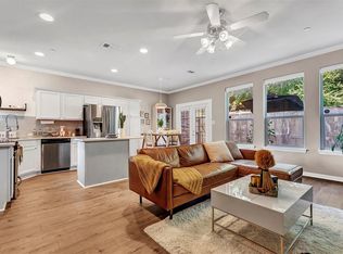2121 Parkview, Carrollton, TX 75006