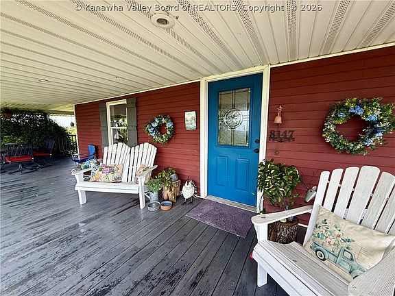 4th image of 8147 Windy Ridge Rd